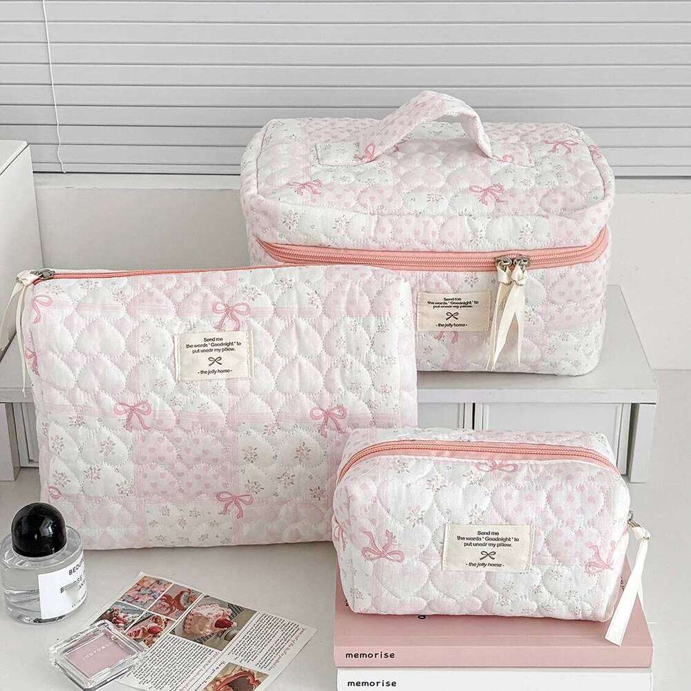 Fashion Heart Pink Floral Women Makeup Storage Bags Tote Portable Toiletry Travel Cosmetic Pouch Bow Ladies Quilting Mini Bag Y260206