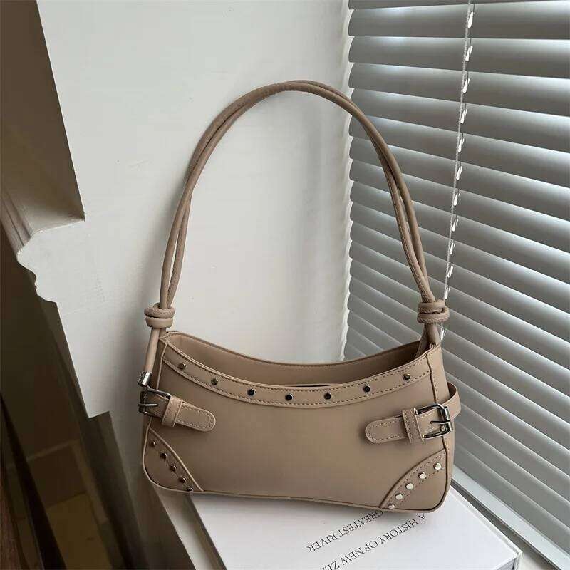 Fashion Rivet Women's Shoulder Bags Vintage Ladies Underarm Bag Soft Pu Leather Female Portable Handbags Small Clutch Purse Y260205