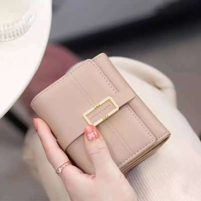 Purse women's new Japanese and South Korea small fresh PU simple fashion ladies short wallet multi-card niche teenage female stu Y260206