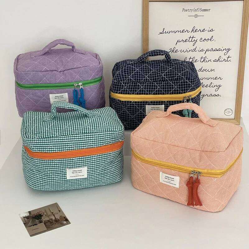 Quilted Plaid Girls Cosmetic Bags Retro Ladies Clutch Pencil Case Coin Purse Portable Travel Female Toiletry Storage Bag Handbag Y260206