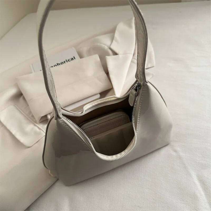 Solid Color Synthetic Leather Shoulder Underarm Retro Versatile Women Bag, Fashionable Daily Use Chic Handbag Purse Y260205