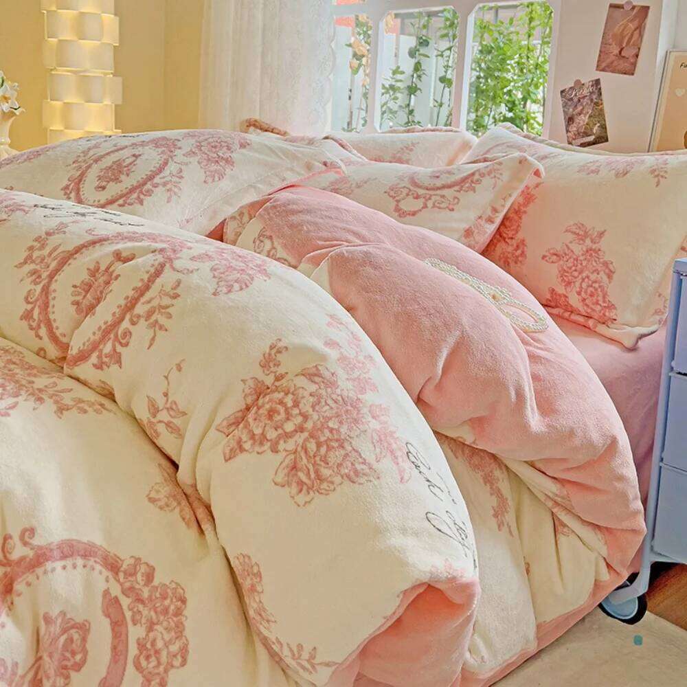 Printing Thicken Milk Velvet Bedding Set Winter Warm Quilt Cover Pillowcase Bed Linen Home Anti-static Soft Four Piece Sets XJ260206