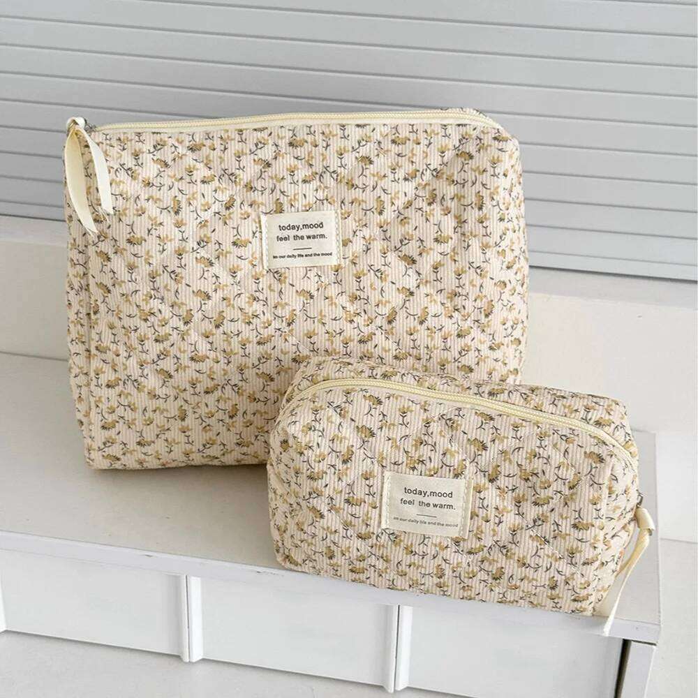 Vintage Pink Flower Women Makeup Storage Handbag Travel Orgainzer Make Up Pouch Large Capacity Ladies Cosmetic Quilting Bag Y260206