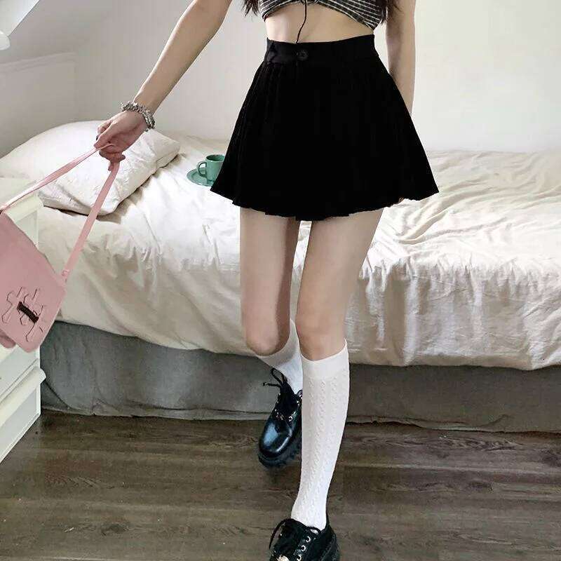 Solid Shorts Women Summer Folds All-match High Waist Stylish Popular Aesthetic Fashion Korean Style Chic XJ260206