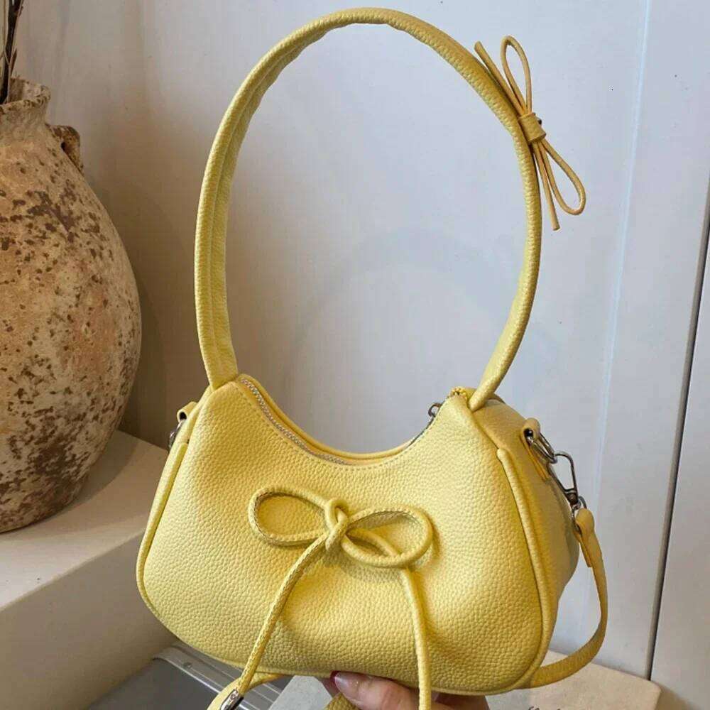 Women Casual Shoulder Bag Solid Color Pu Leather Bucket Female Daily Commuting Underarm Packs Large Capacity Crossbody Bags Y260205