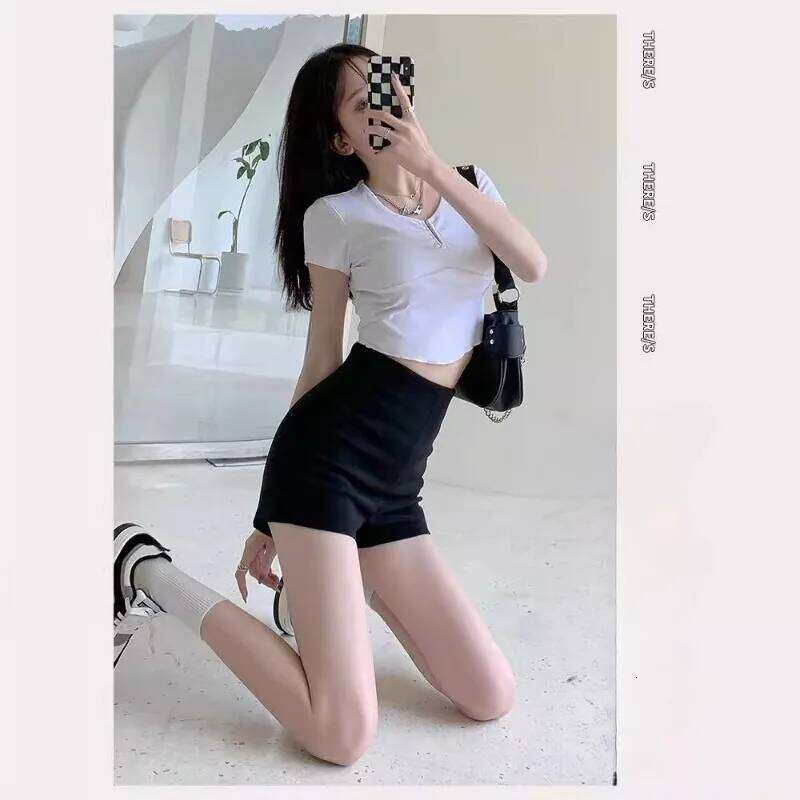 Black Sexy High-waisted Design Suit Shorts Women Summer Korean Style Making Them Look Taller Slimmer High-end Hot Pants XJ260206