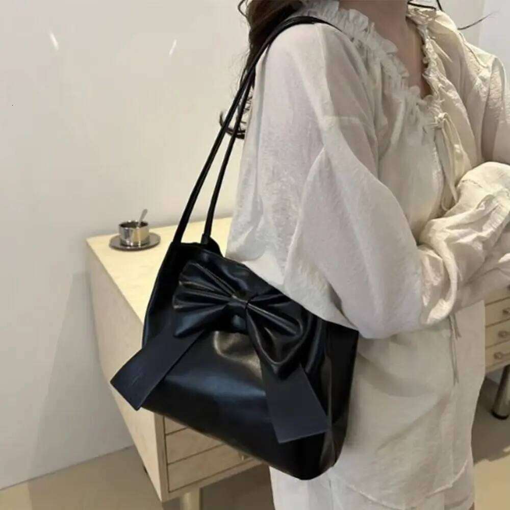 Elegant Solid Color PU Bow Shoulder Bucket Korean Style INS Tote Luxury Portable Fashion Underarm Bag Decoration Y260205