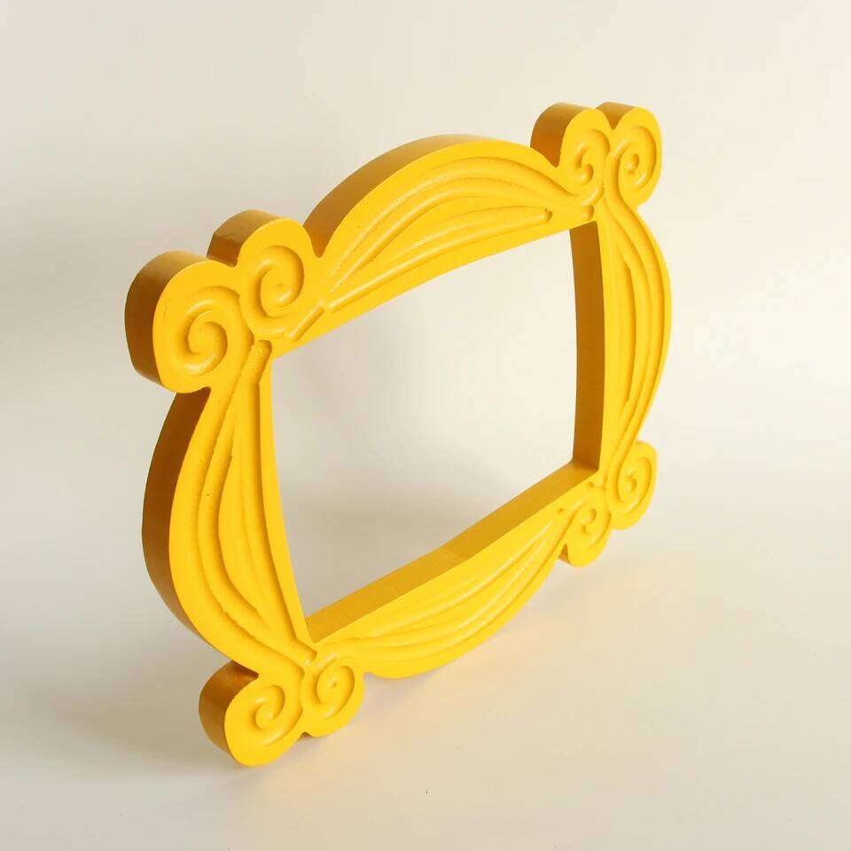 TV Series Friends Handmade Monica Door Frame Wood Yellow Photo Frames Collectible Home Decoration Beautifully GIft S260205