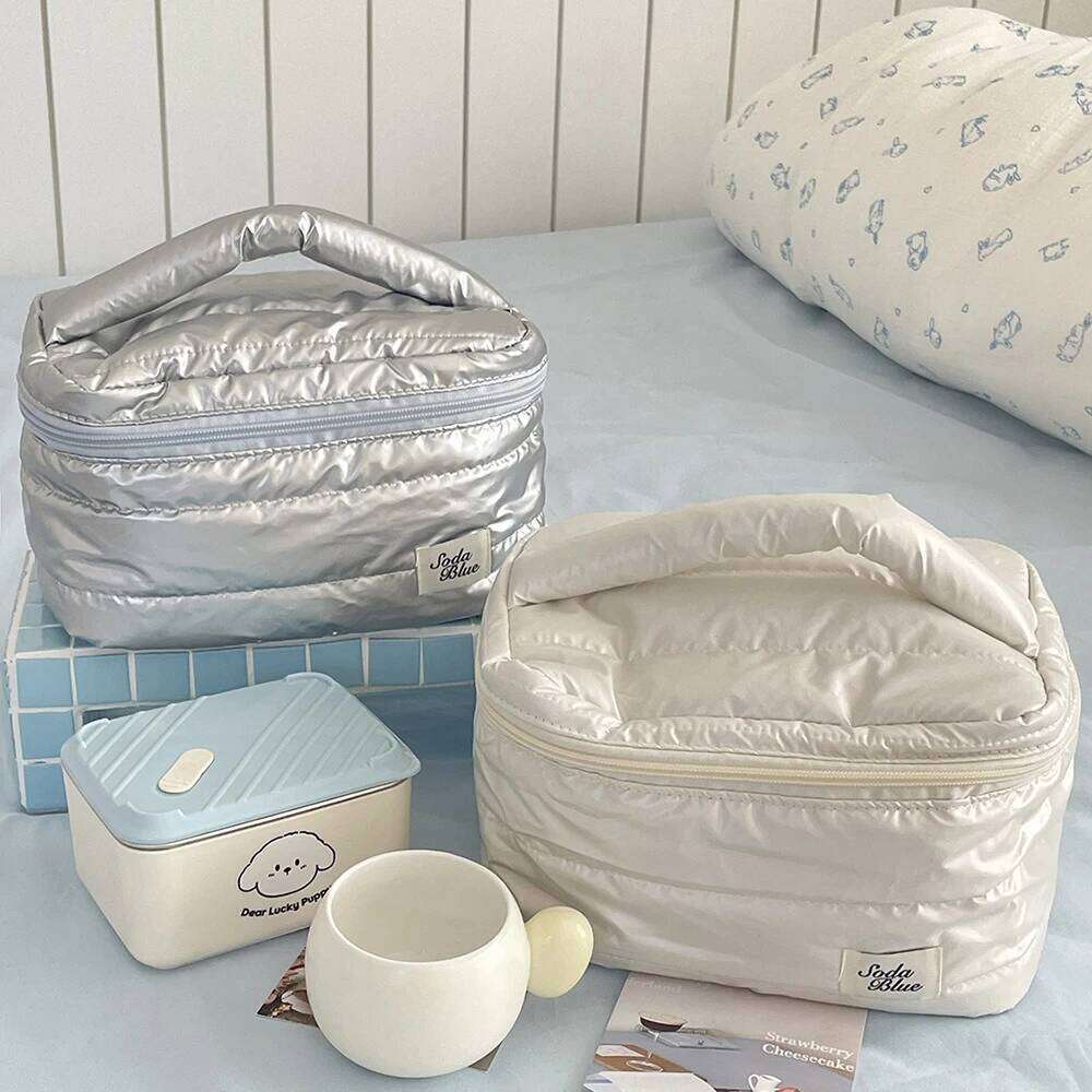 Large Capacity Tote Waterproof Makeup Travel Organizer Women Cosmetic Toiletry Pouch Elegant Ladies Zipper Bag Y260206