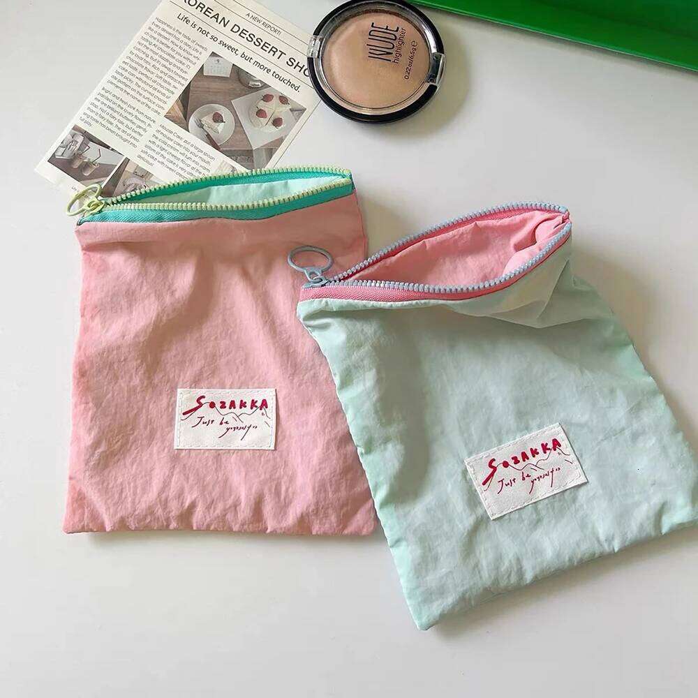 Simple Women Macarone Cosmetic Storage Cute Korean Mini Toiletry Makeup Pouch Portable Lipstick Clutch Zipper Bag Student Y260206