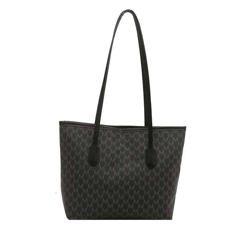 New Letter Print Tote Women Fashion Large Capacity Shoulder Bag Commuter Handbag Y260204