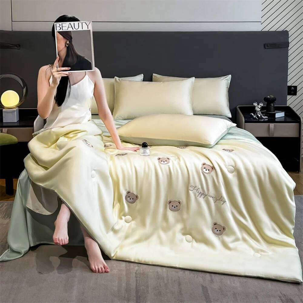 Cool Ice Silk Summer Four-Piece Sets Embroidery Thin Quilt Bed Sheet With Pillowcases Air Conditioning Bedding Set XJ260206