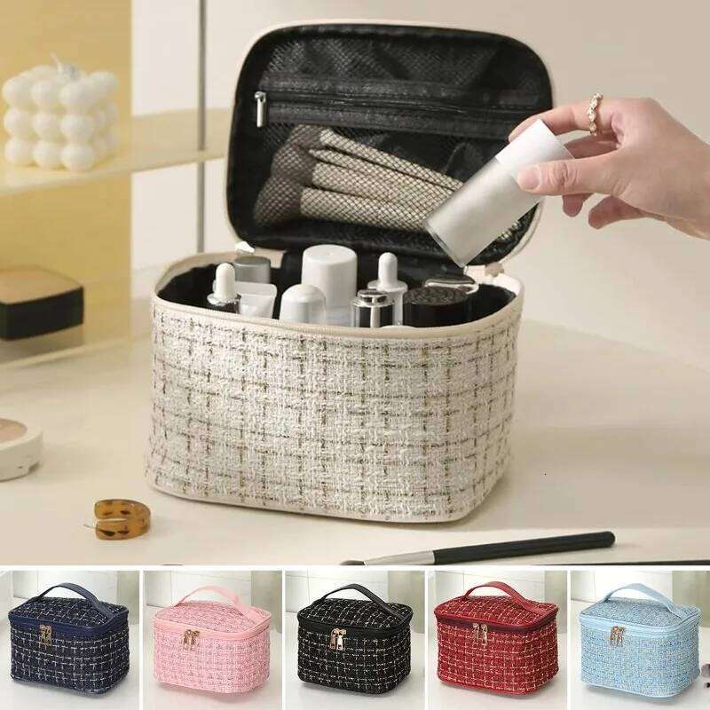 2024 New Women's Knitted Style Portable Makeup Fashionable Large Storage Bag BX101 Y260206