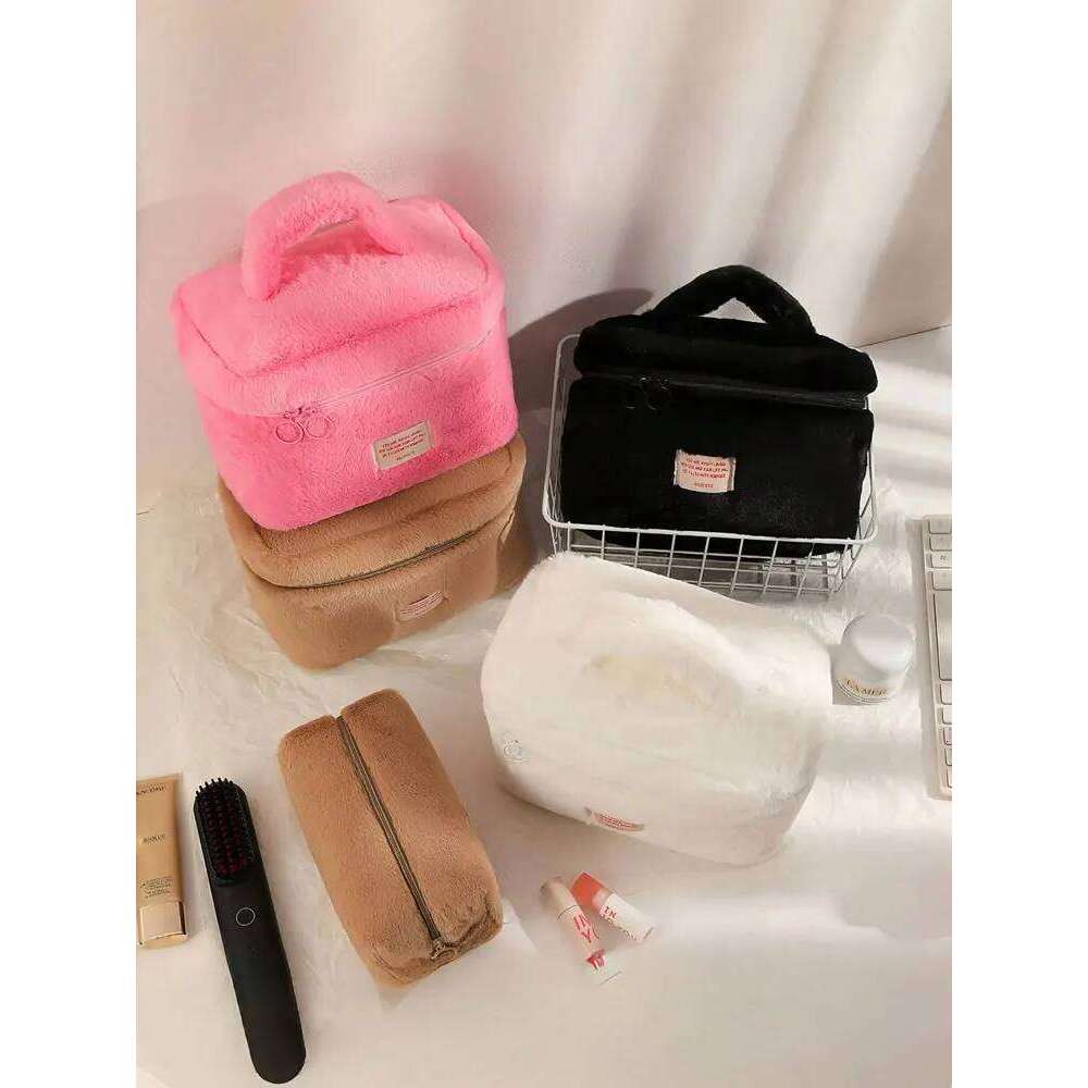 1PC simple pure color plush makeup Korean portable high appearance level large capacity wash bag for women Y260206
