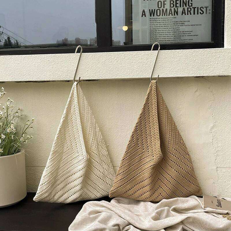 Women's Handmade Crochet Tote Large Capacity Knitted Trendy Summer Beach Shoulder Bag Designer Hollow out Handbag in Khaki Y260205