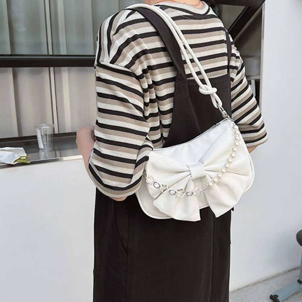 Fashion PU Leather Bowknot Shoulder Solid Color Pearl Women Underarm Bag Korean Style Large Capacity Bow Handbag Girls Z260207 - view 3
