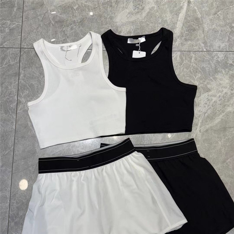 Designer Women Sports Yoga Clothes High Quality Long Sleeved Jacket Long Pants Short Vest Woman Outdoor Active Outfits Ladies Outwear Luxury Clothes