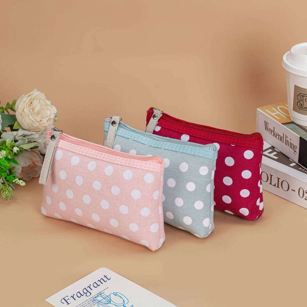 Classic Hot Selling Polka Dot Fabric Makeup Bags Waterproof Portable Zipper Wash Cosmetic Pouch Girl Phone Key Bag Y260206