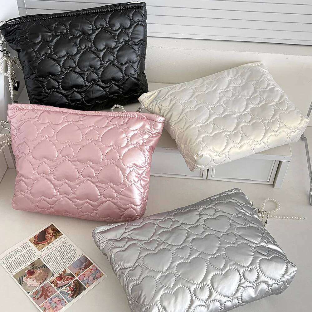 Heart Large Capacity Waterproof Women Makeup Handbag Travel Cosmetic Toiletry Storage Pouch Elegant Square Zipper Bag Y260206