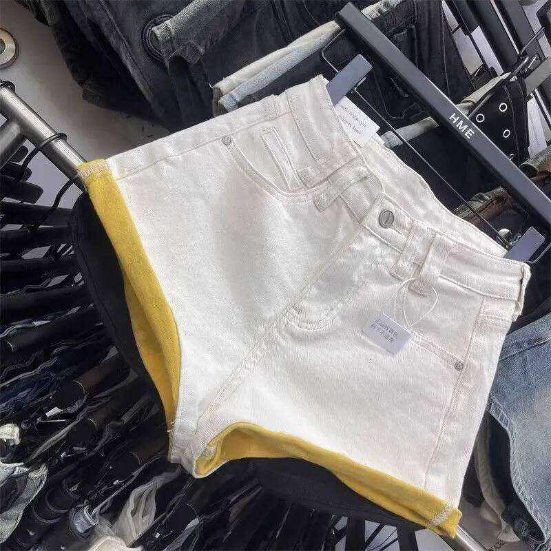 Summer 2025 New Contrasting Color Elastic High Waist Apricot Denim Women's Curling Jeans Hot Pants Booty Shorts XJ260206