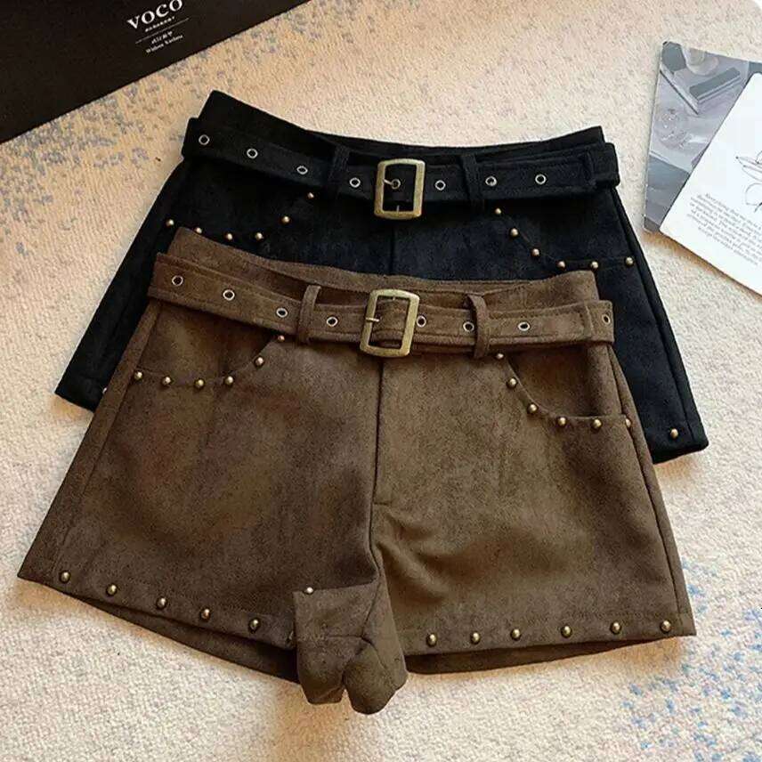 American Style Rivets Suede Women's Short Pants 2025 Autumn Winter New High Waist Slim Fit Hot Girl Trendy A-Line Chic Shorts XJ260206