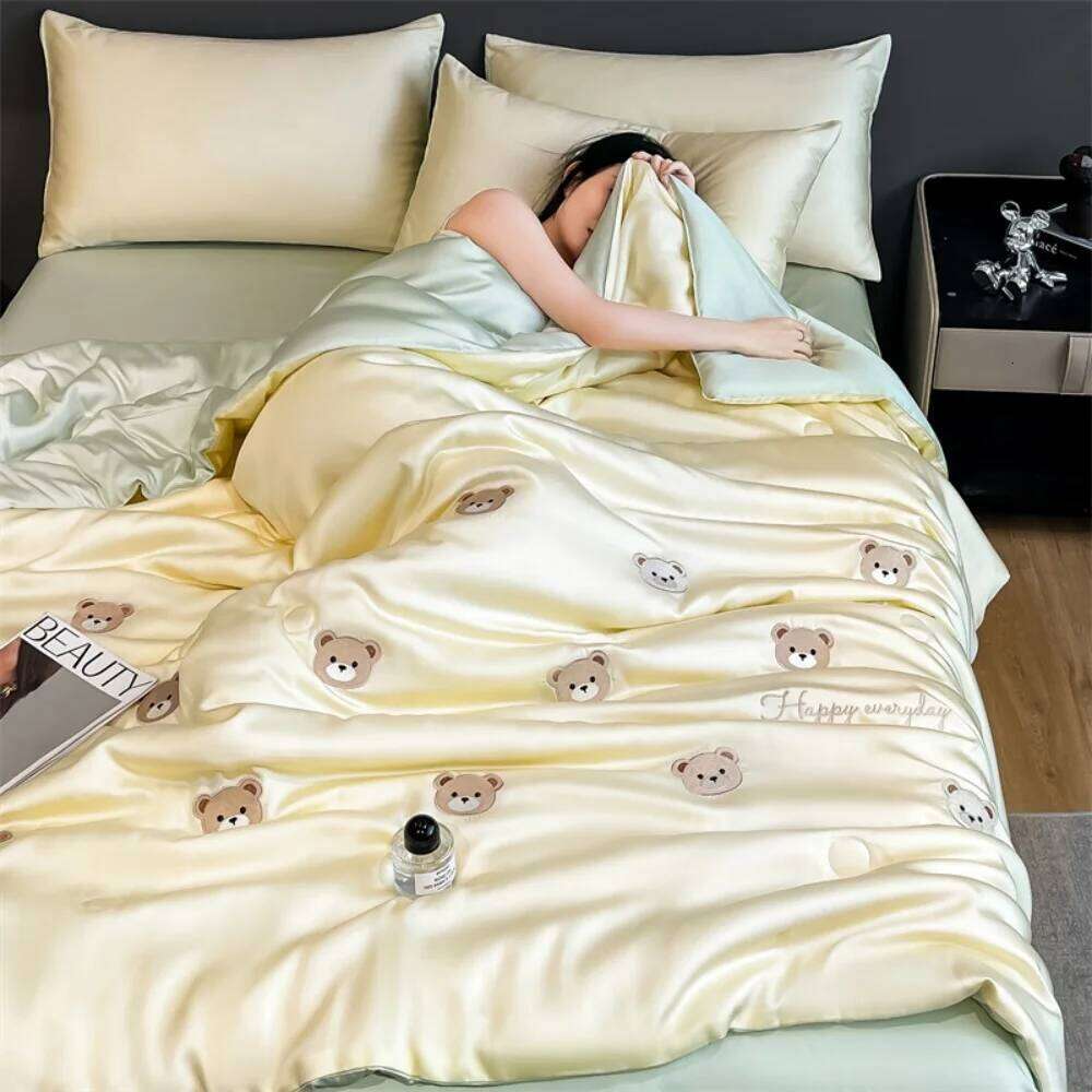 Cool Ice Silk Summer Four-Piece Sets Embroidery Thin Quilt Bed Sheet With Pillowcases Air Conditioning Bedding Set XJ260206