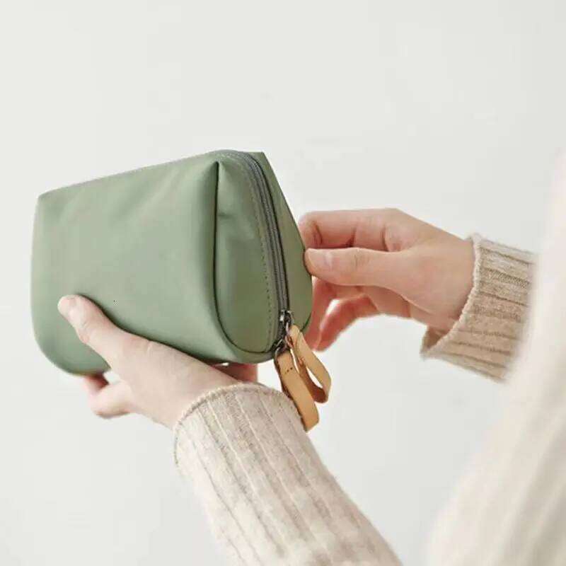 Lipstick mini ins style super popular portable travel cosmetic storage bag Y260206