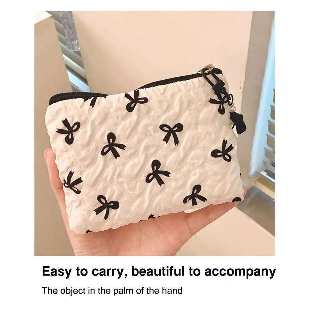 Portable Quilted Cotton Makeup Little Bow Large-Capacity Travel Cosmetic Bag Girls' Make Up Organizer for Women Y260206
