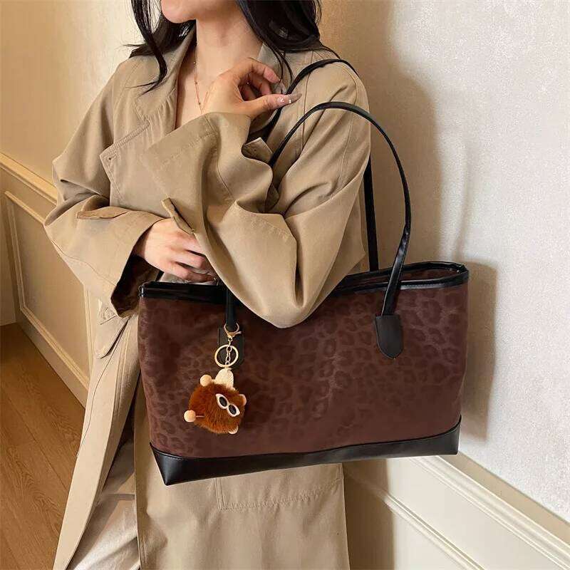 Autumn Vintage Leopard Print Shoulder Bags for Women Versatile Ladies Large Capacity Tote Bag Portable Female Suede Handbags Y260205