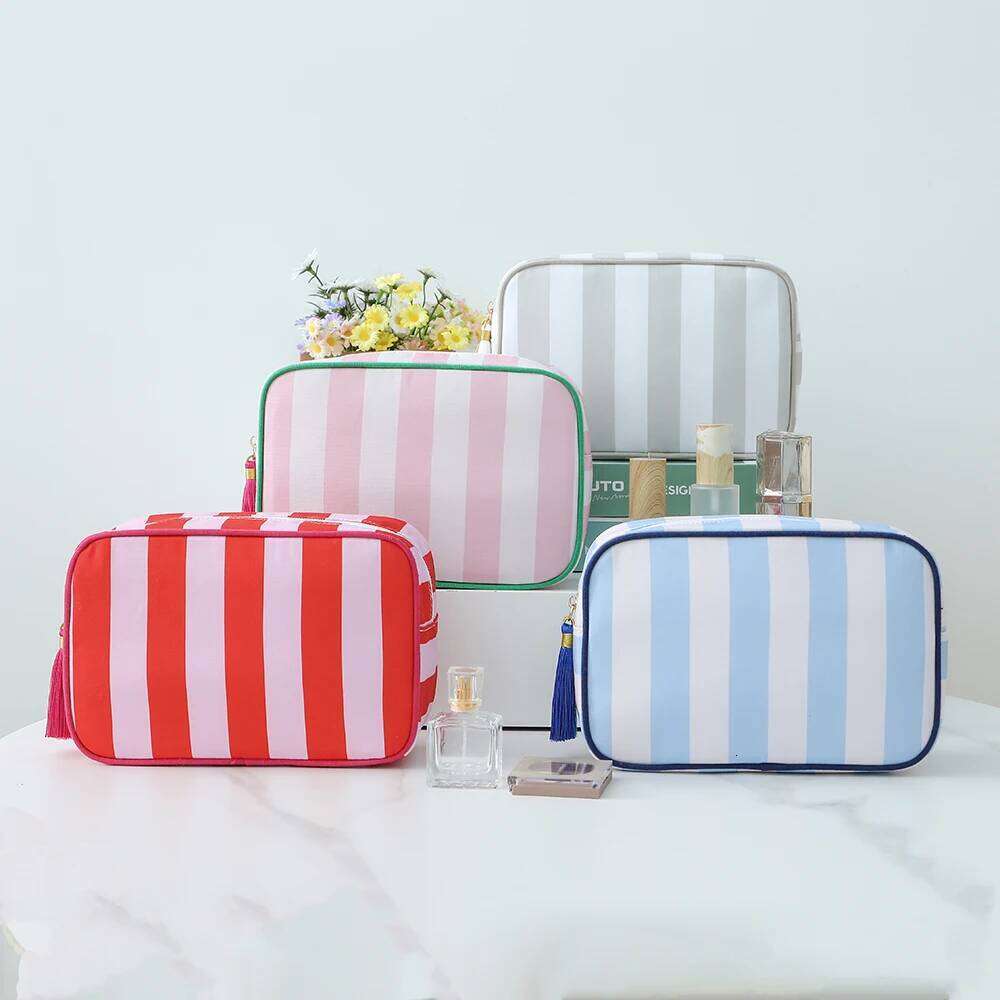 Striped Portable Cosmetic For Women Tassel Zipper Makeup Bag Large Capacity Storage Pouch Bags Y260206