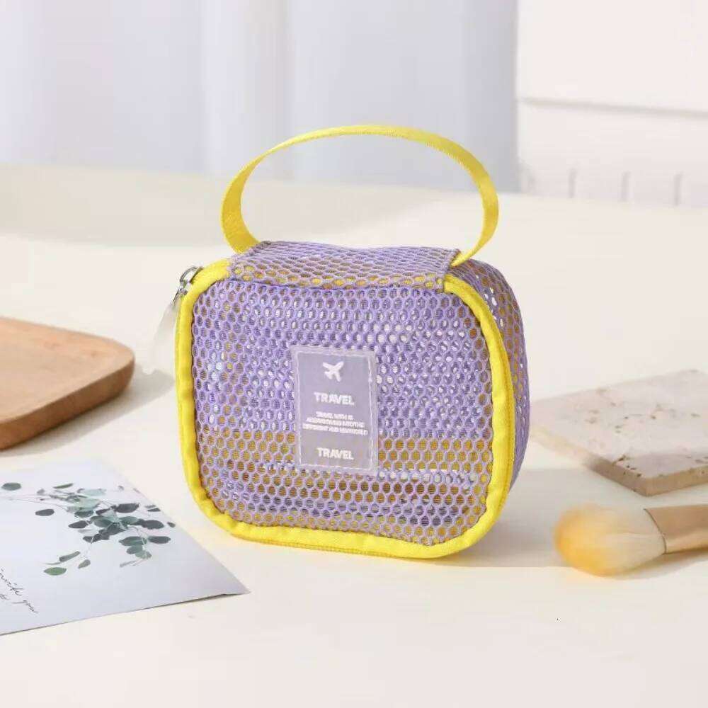 Fashion Mesh Women Wash Makeup Bag Small Transparent Travel Cosmetic Storage Pouch Portable Tote Toiletry Make Up Washbag Y260206