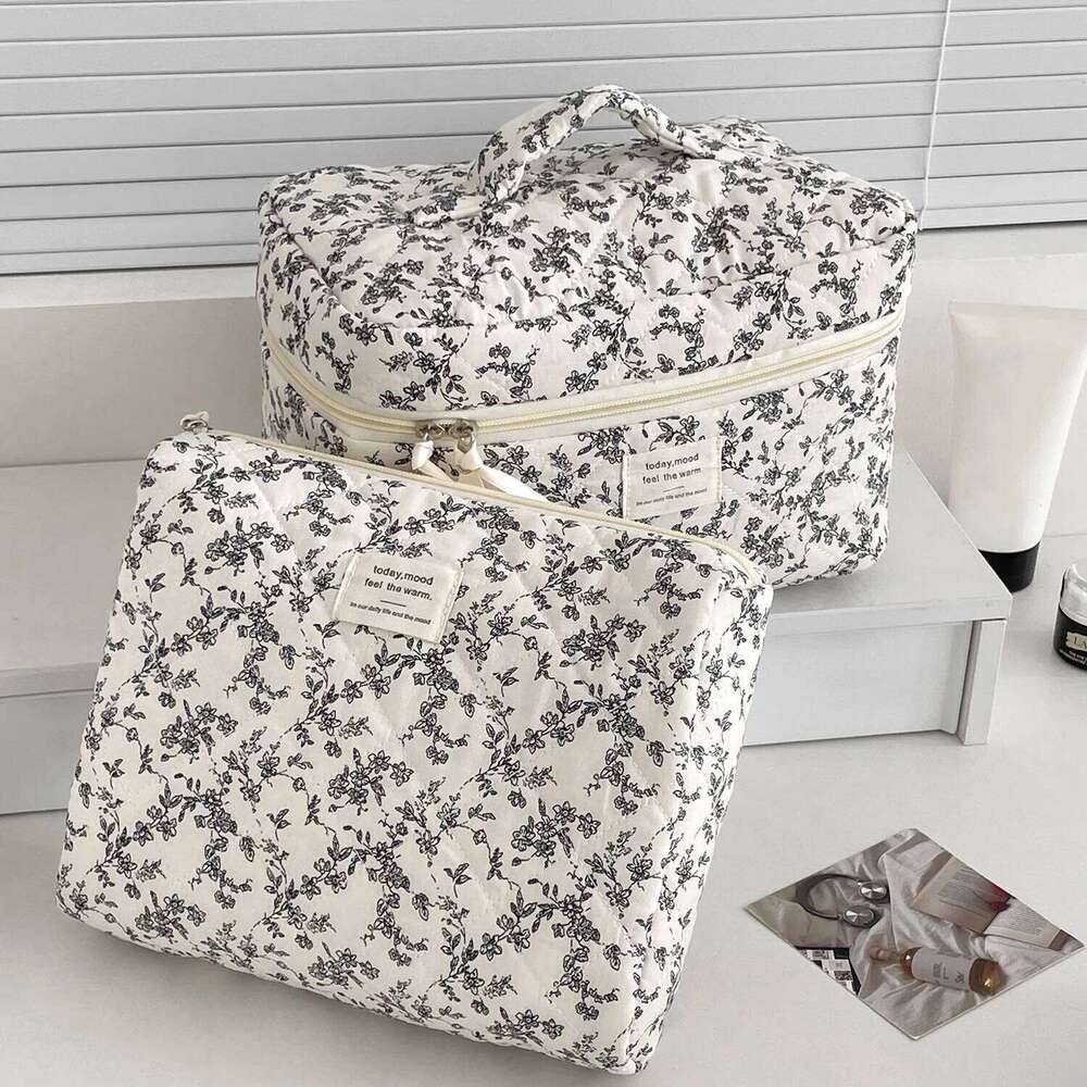 Fashion Ins Black Flower Women Quilting Bags Handbag Travel Organizer Cosmetic Makeup Storage Pouch Portable Zipper Tote Bag Y260206