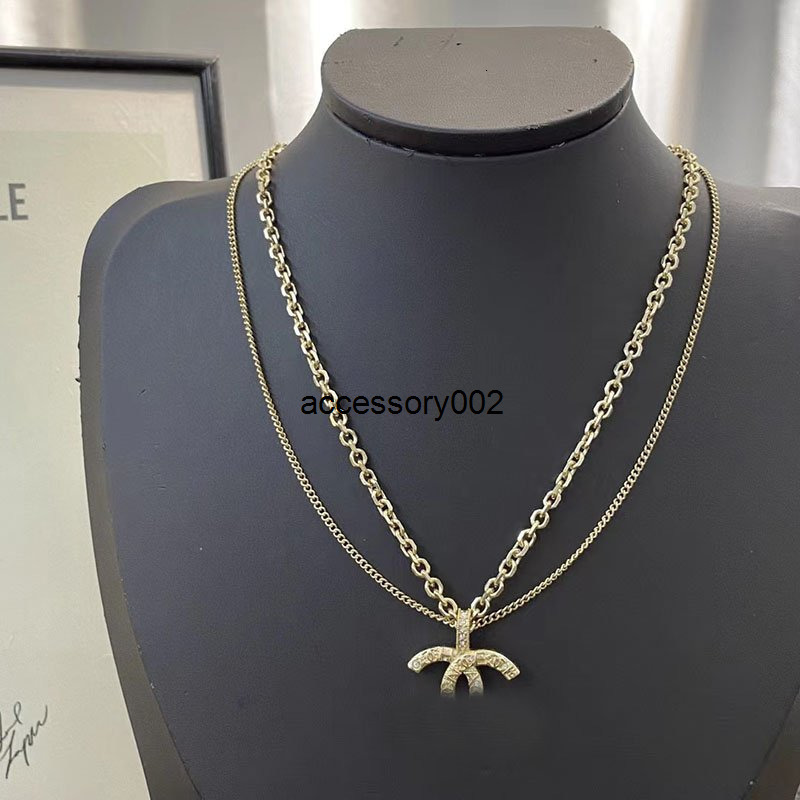Pendant Necklaces Pendant Necklaces Gold Plated Letter Pendant Neckles for Women Crystal Pearl Rhinestone Sweater Neckle arm Jewelry for Wedd Party