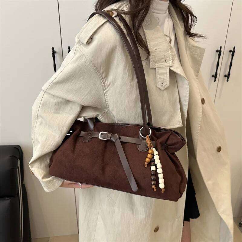 Vintage Belt Design Suede Shoulder Bags for Women Autumn Versatile Ladies Classic Handbags Large Capacity Female Tote Bag Y260205