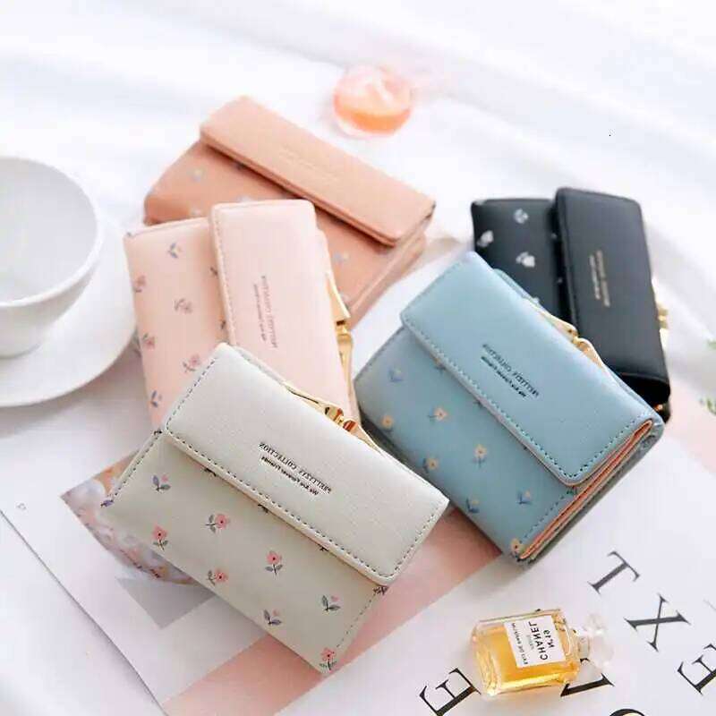 Women's niche 30% off printed short fashionable and versatile, multi-slot coin wallet, Y260206