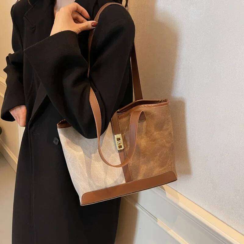Vintage Women's Shoulder Bag Fashion Patchwork Leather Ladies Tote Bags Large Capacity Female Commuter underarm Shopping Handbag Y260205