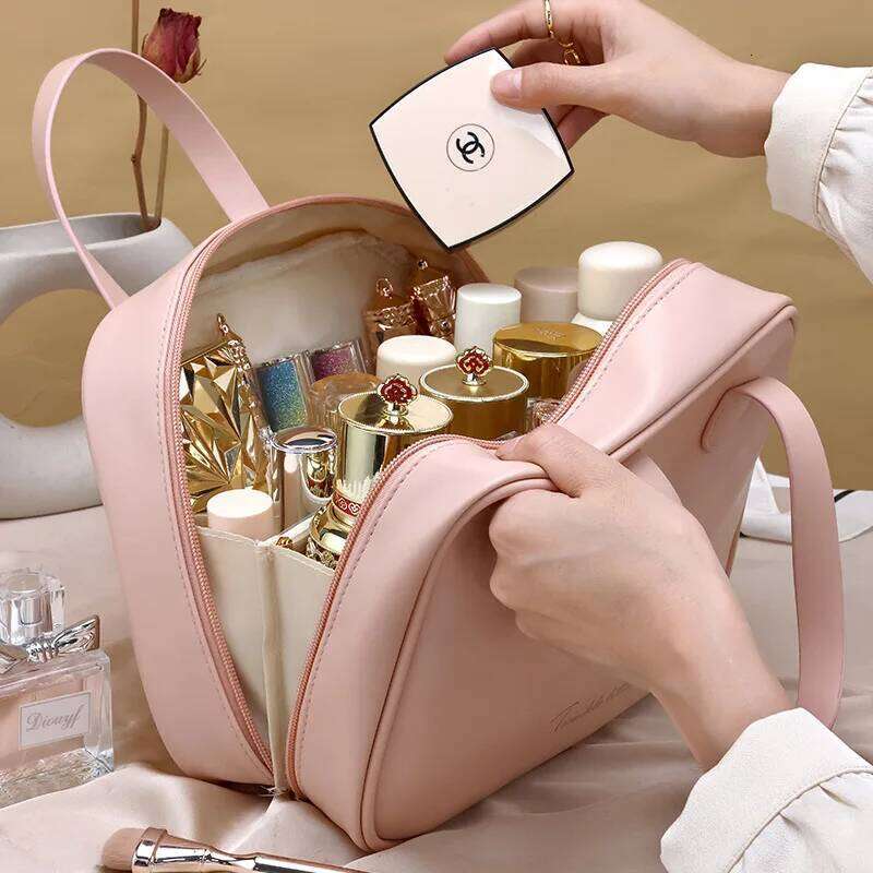 New Half Moon Bend Handheld Makeup Bag with Capacity, Fashionable, Beauty, Divided Storage, High Grade, Large Toilet Y260206
