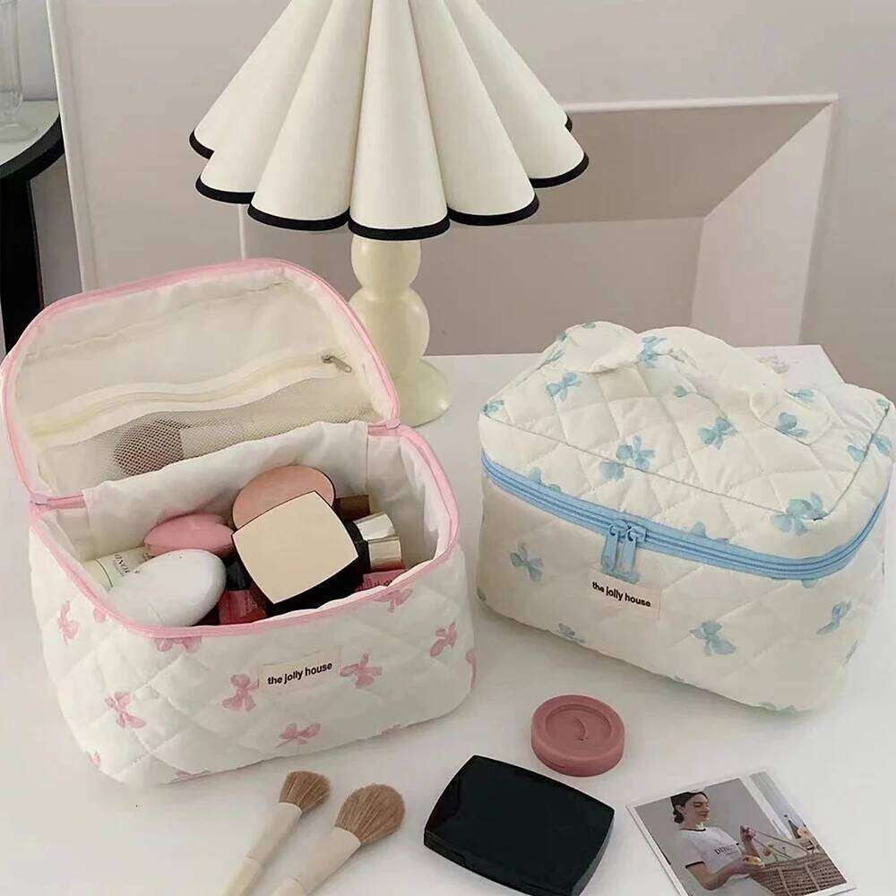 New Women Cosmetic Storage Cotton Quilted Bag Simple Bow Knot Lipstic Makeup Organizer Handbag Cute Large Capacity Zipper Bags Y260206