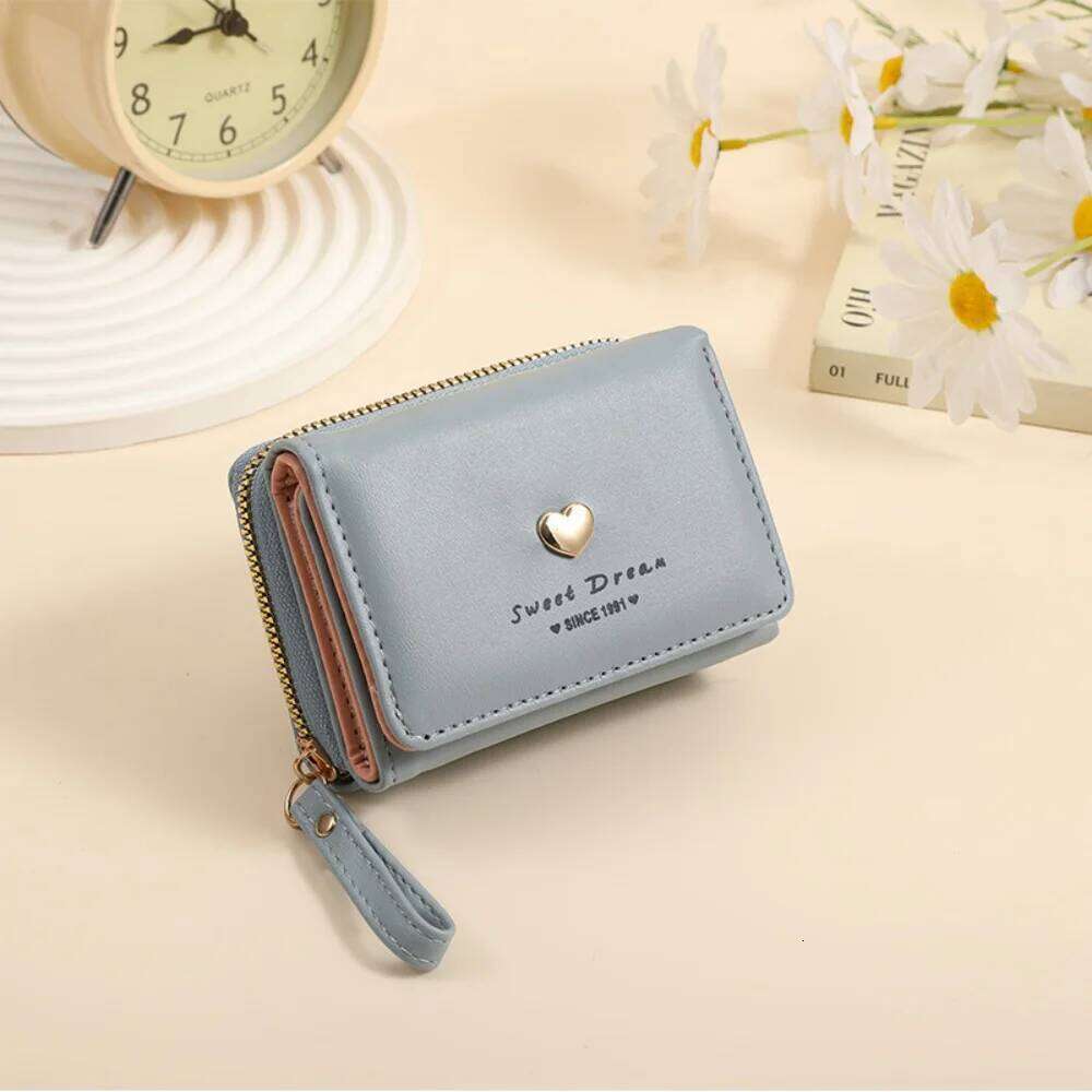 Fashion Love Heart Wallet Zippered Multi-Card Slot Card Holder Short Cash Bags For Women Student Simple Coin Purse Pouch Y260206