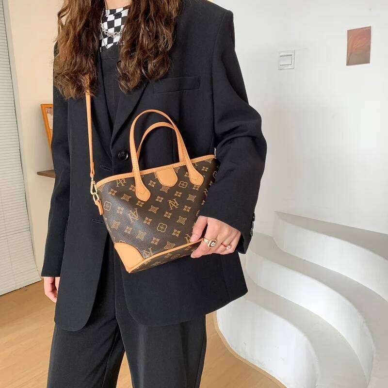 Elegant Shoulder In Leather For Women Handbag Crossbody Bag From Luxury Brand Famous Ladies Classic Style Z260207 - view 3