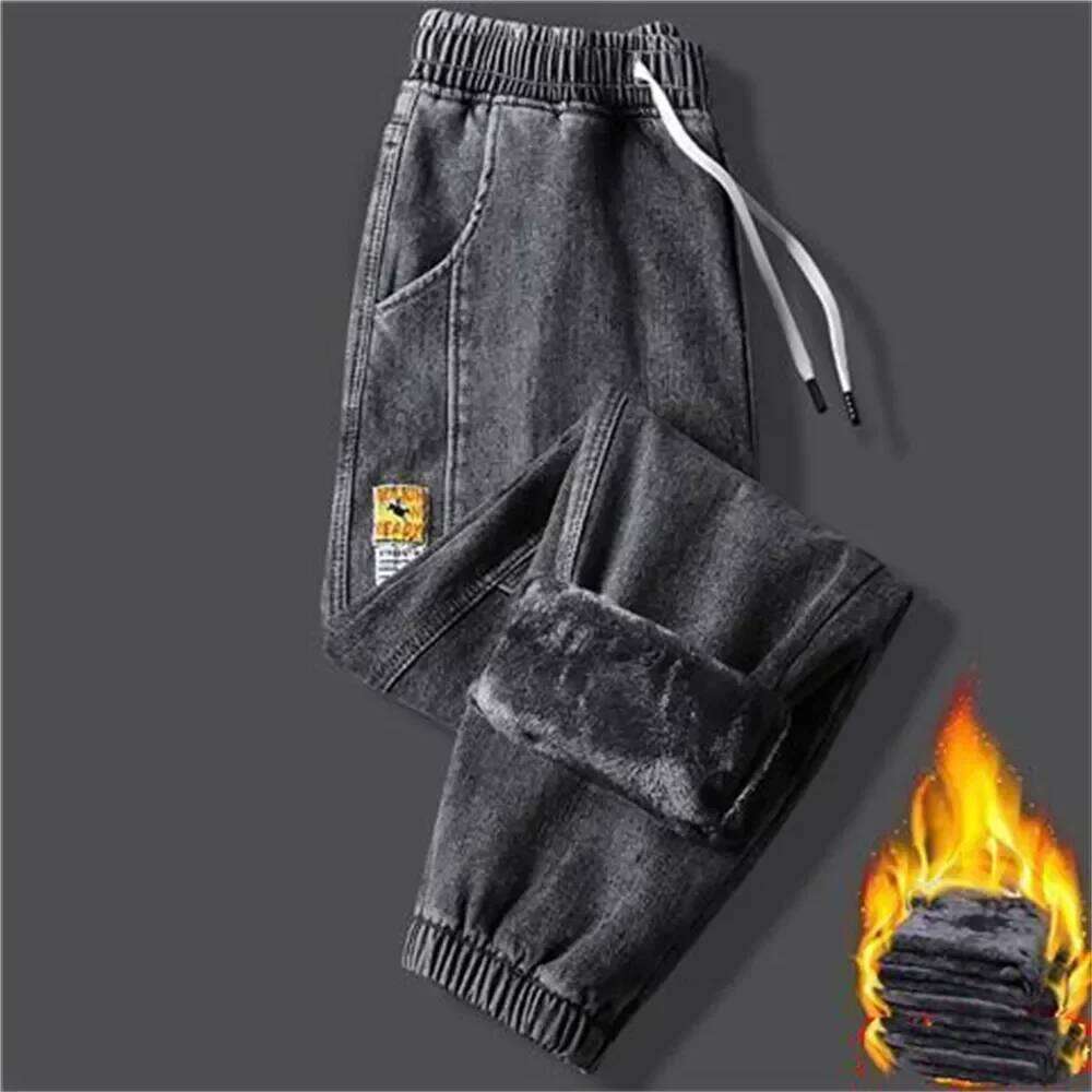 2023New Men's jeans Winter Fleece Jeans Thick Warm Denim Pants Men Streetwear Black Joggers Harem Jean Thermal Trousers X260207 - view 3