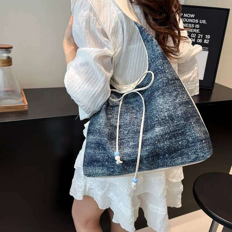 Fashion Design Women Denim Shoulder Bags Large Capacity Student Ladies Pu Underarm Bag Simple Portable Female Tote Handbags Y260205