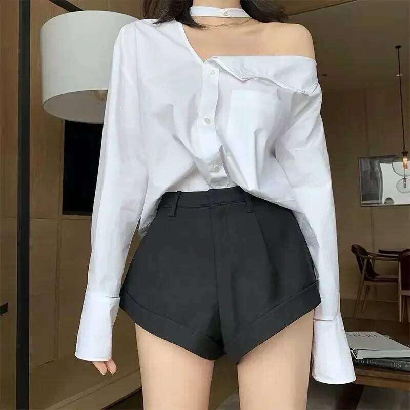 Black Shorts Women Slim High Waist Sexy Summer Casual Korean Style Female Streetwear Mature Fashion All-match Elegant Classic XJ260206