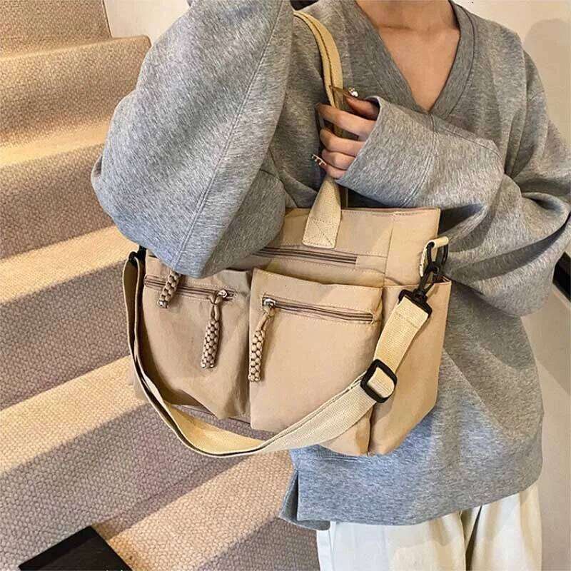 Leisure Nylon Fabric Tote 2025 New Fashion Large Capacity Commuting Shoulder Bag/cross-body Bag/travel Bag for Women Handbag Y260204