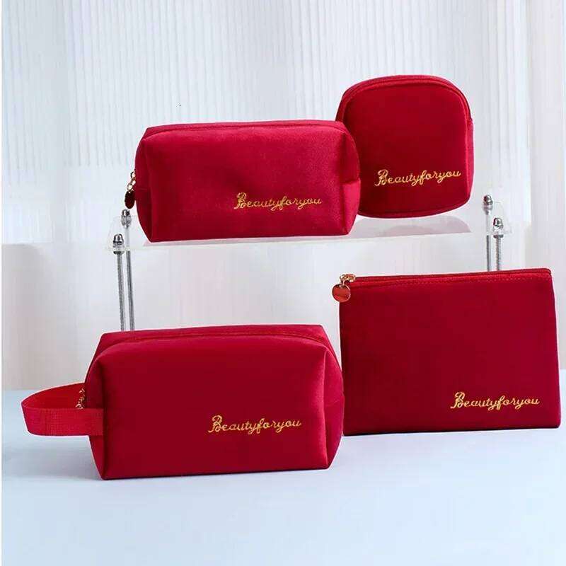 Fashion Women Cosmetic Travel Sanitary Napkin Makeup Toiletries Wash Organizer Storage Bag Velvet Neceser Make Up Pouch Y260206