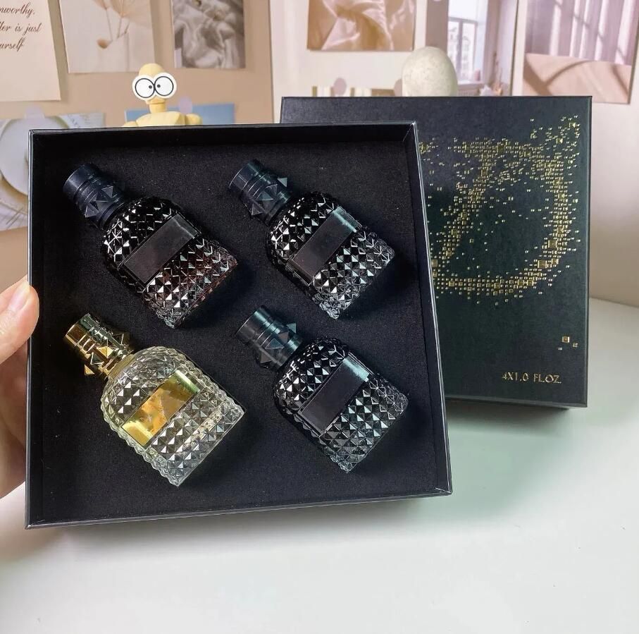 Born in Roma Fragrance Set 30mlx4 Coral Fantasy The Gold Intense Parfum Long Lasting Smell Man Women EDT Perfumes Cologne Spray flower scents festival gift
