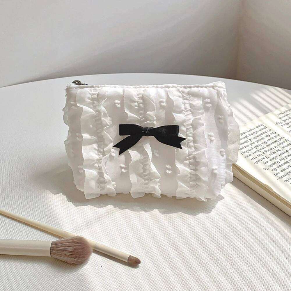 Cute Women Makeup Mini Korean Lace Bow Portable Coin Purse Small Pouch Handbag Kawaii Female Cosmetic Storage Zipper Bag Y260206