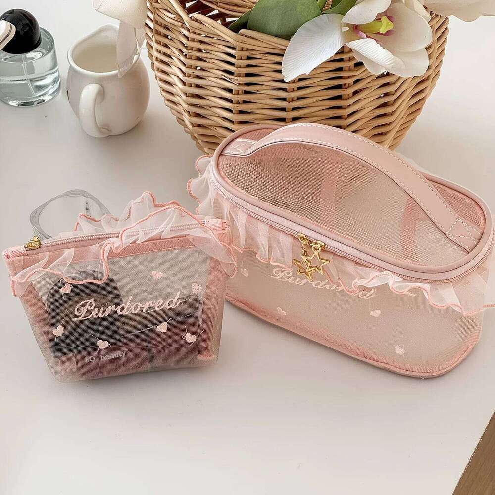1pc Purified Red Mesh Makeup Bag with Ruffle Detail Love Embroidery Cute Portable Cosmetic Organizer for Girls Toiletry Pouch Y260206
