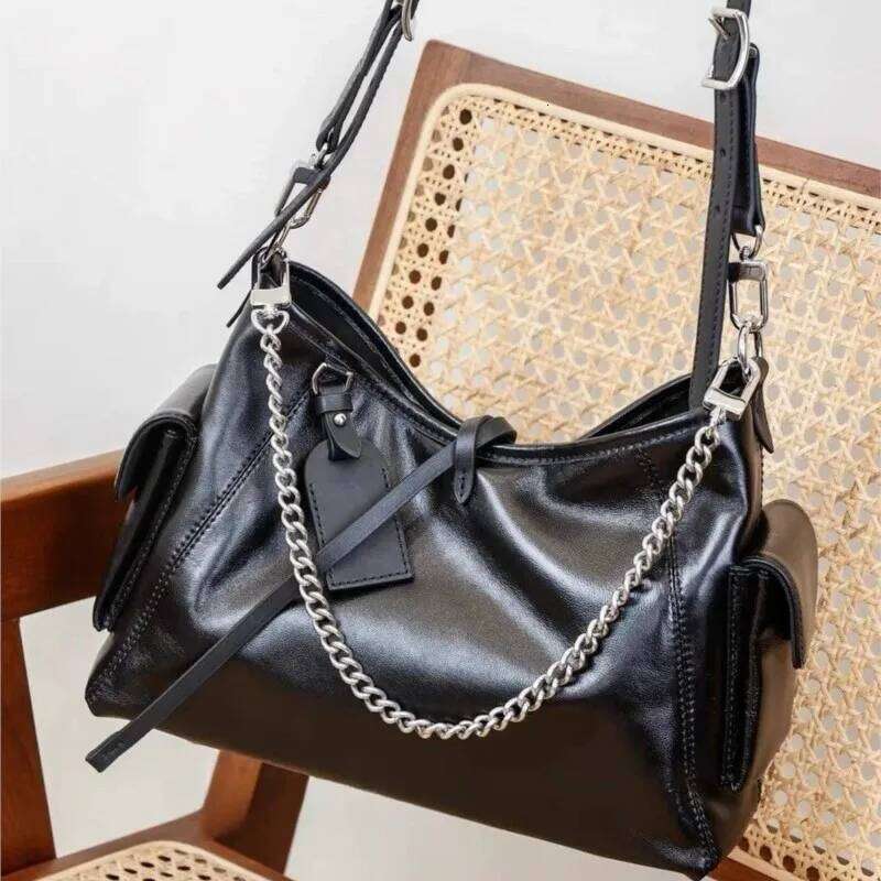 Black Tied Chain Tote Women Leather Large Capacity Stitching Shoulder Ladies Retro Sle Commute Casual Crossbody Bag 2025 Y260205