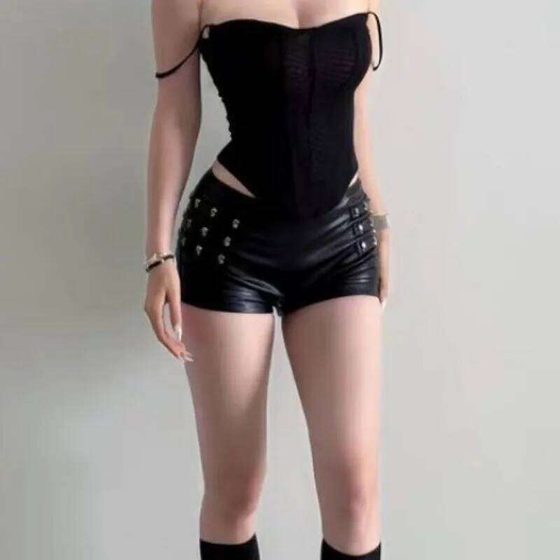 Autumn Winter New Women's Sexy PU Leather Y2k Spice Girls Hot Pants Nightclub Skinny Low Waist Booty Super Shorts XJ260206